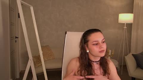Francesca online show from 06.08.26