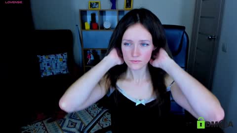 Snapshot of francescacollins chatting on 01.28.25 Fran online show from 01.28.25