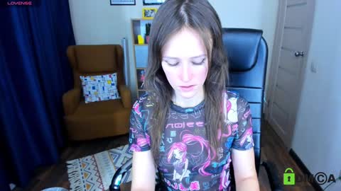 Snapshot of francescacollins chatting on 02.08.25 Fran online show from 02.08.25