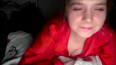 francescafey online show from 10.14.25