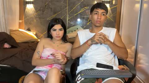 Snapshot of francheska_baby chatting on 10.19.25 Dynamic roles online show from 10.19.25