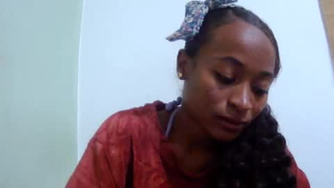 Snapshot of francine925426 chatting on 06.19.26 francine925426 online show from 06.19.26