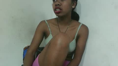 Snapshot of francinealdy chatting on 11.02.25 francinealdy online show from 11.02.25