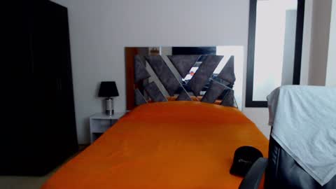 Frank online show from 02.08.25