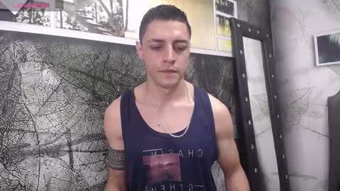 Snapshot of frank_millers chatting on 01.30.25 Frank online show from 01.30.25