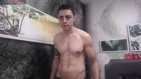 Snapshot of frank_millers chatting on 02.03.25 Frank online show from 02.03.25