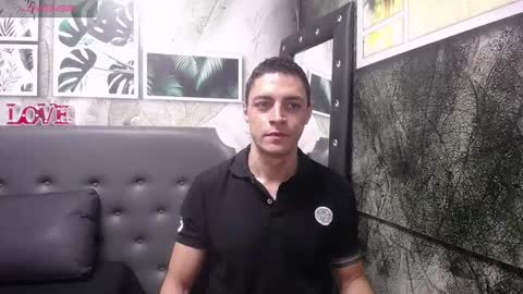 Snapshot of frank_millers chatting on 02.13.25 Frank online show from 02.13.25