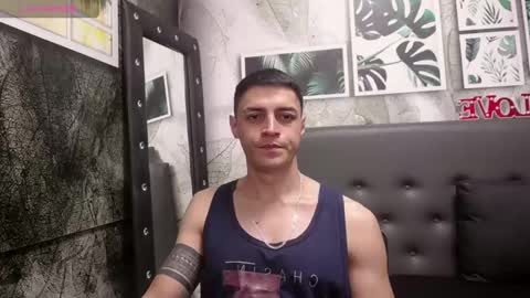 Snapshot of frank_millers chatting on 02.22.25 Frank online show from 02.22.25