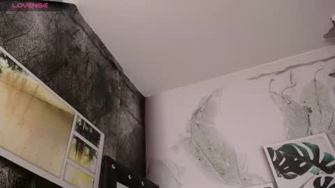 Snapshot of frank_millers chatting on 02.22.25 Frank online show from 02.22.25