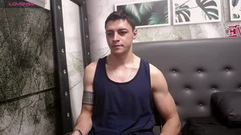 Snapshot of frank_millers chatting on 02.28.25 Frank online show from 02.28.25