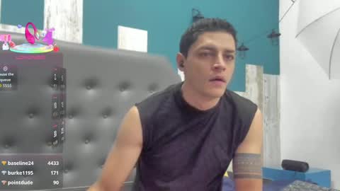 Snapshot of frank_millers chatting on 10.09.25 Frank online show from 10.09.25