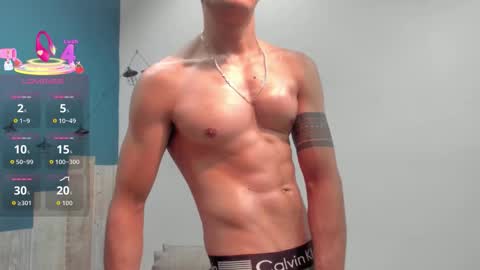 Snapshot of frank_millers chatting on 10.11.25 Frank online show from 10.11.25