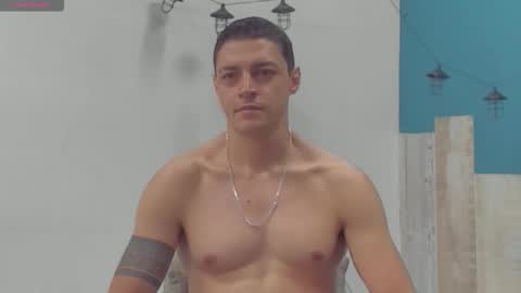 Snapshot of frank_millers chatting on 11.05.25 Frank online show from 11.05.25