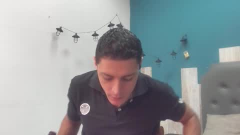 Snapshot of frank_millers chatting on 11.10.25 Frank online show from 11.10.25