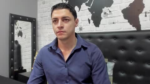 Snapshot of frank_millers chatting on 11.24.25 Frank online show from 11.24.25