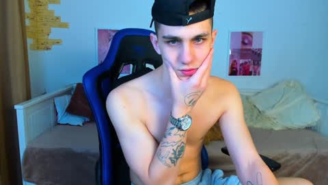 Frank online show from 02.08.25