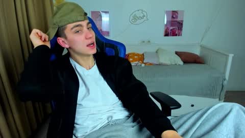 Frank online show from 11.18.25