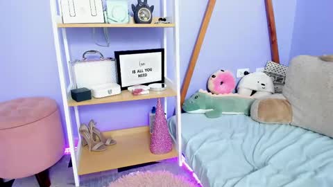 Sasha  online show from 02.21.25