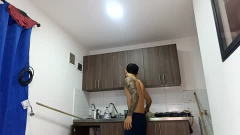 frankdanielsmolano online show from 07.08.26