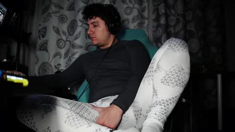 frankhairy online show from 03.11.25