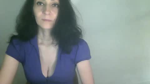 frankieteasing online show from 12.15.24