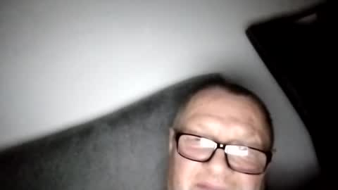 Wolfi online show from 01.31.25