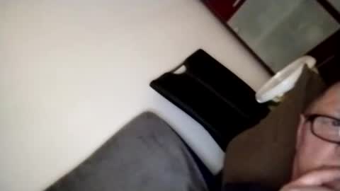 Wolfi online show from 02.01.25