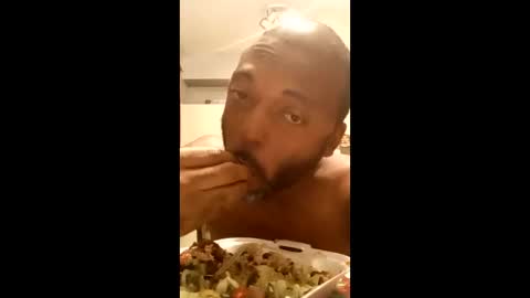 Snapshot of freakeazy chatting on 01.09.26 freakeazy online show from 01.09.26