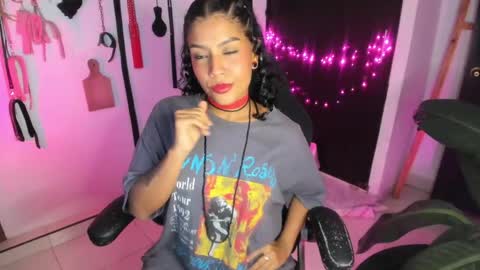 Snapshot of freaky_lia chatting on 05.16.26 Lia Gomez online show from 05.16.26