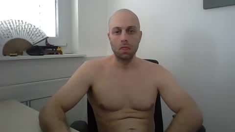 freddow online show from 10.17.25