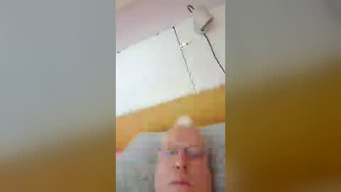 freddybear196258 online show from 06.26.26