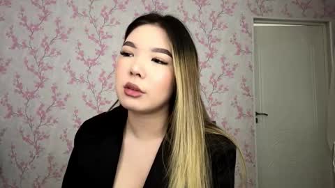 Elina online show from 03.21.26