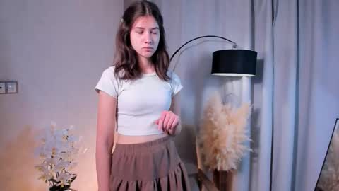 Snapshot of frederickafulling chatting on 11.22.25 Jane online show from 11.22.25