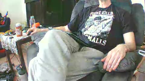 Snapshot of fredjohnson2112 chatting on 03.29.26 fredjohnson2112 online show from 03.29.26