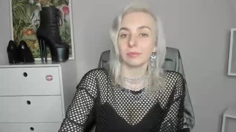 Anne online show from 06.16.26