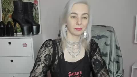 Anne online show from 06.24.26