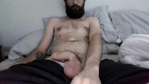 Snapshot of freebeard8 chatting on 05.10.26 Freebeard8 online show from 05.10.26
