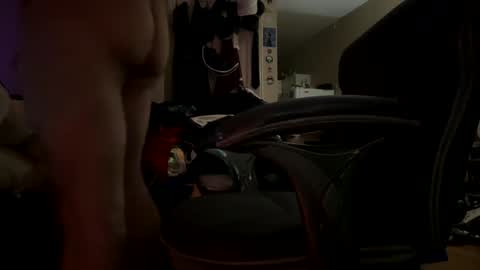 Snapshot of freebigcock420x chatting on 12.06.24 freebigcock420x online show from 12.06.24