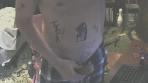 Snapshot of freetoloveprettybpois chatting on 02.20.25 Guy4YngrSmoothWild online show from 02.20.25