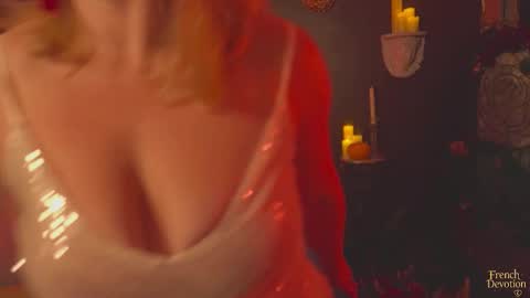 Snapshot of french_devotion chatting on 10.14.25 Louise or Lou 3 online show from 10.14.25