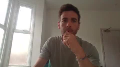 Snapshot of frenchbdmaninlondon chatting on 06.29.26 Horny Paul online show from 06.29.26
