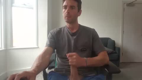 Snapshot of frenchbdmaninlondon chatting on 07.01.26 Horny Paul online show from 07.01.26