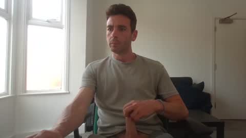Snapshot of frenchbdmaninlondon chatting on 07.15.26 Horny Paul online show from 07.15.26
