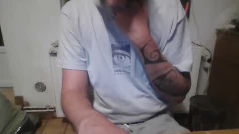 Snapshot of frenchpapalover chatting on 04.23.26 frenchpapalover online show from 04.23.26