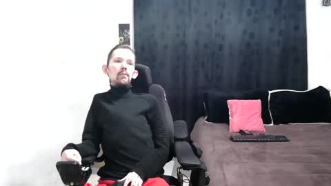 Thomas y Sophia online show from 03.02.25