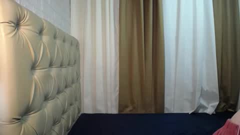 Snapshot of freshyklein chatting on 12.22.25 Savanna online show from 12.22.25