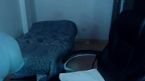 Louise  online show from 09.15.25