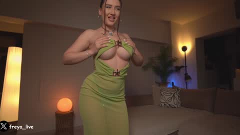 Freya online show from 03.07.25