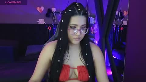 Snapshot of freya_aspen chatting on 03.03.25 online show from 03.03.25