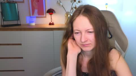 Freya online show from 12.11.24